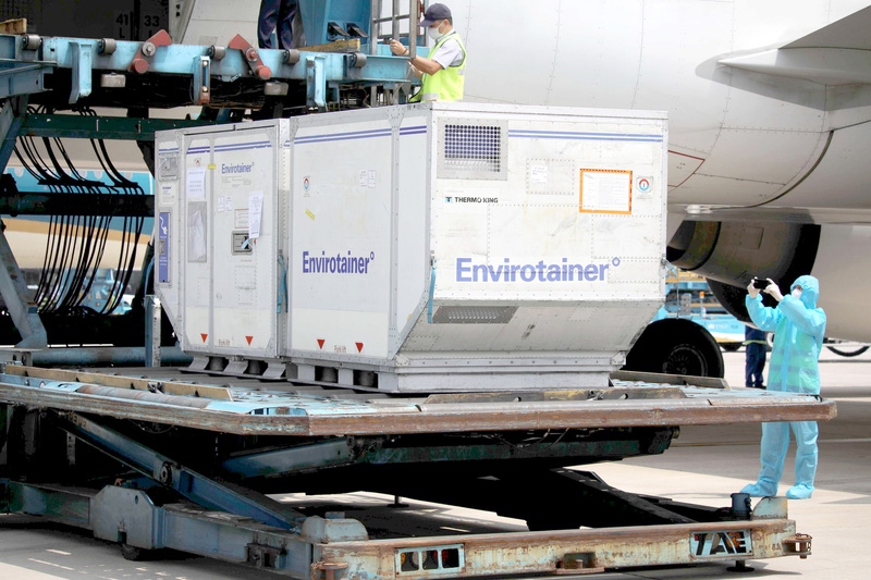 Additional 660,000 AstraZeneca vaccine doses delivered to Vietnam